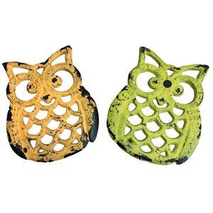 Pair of Vintage Distressed Cast Iron Owl Trivets One Yellow / One Green